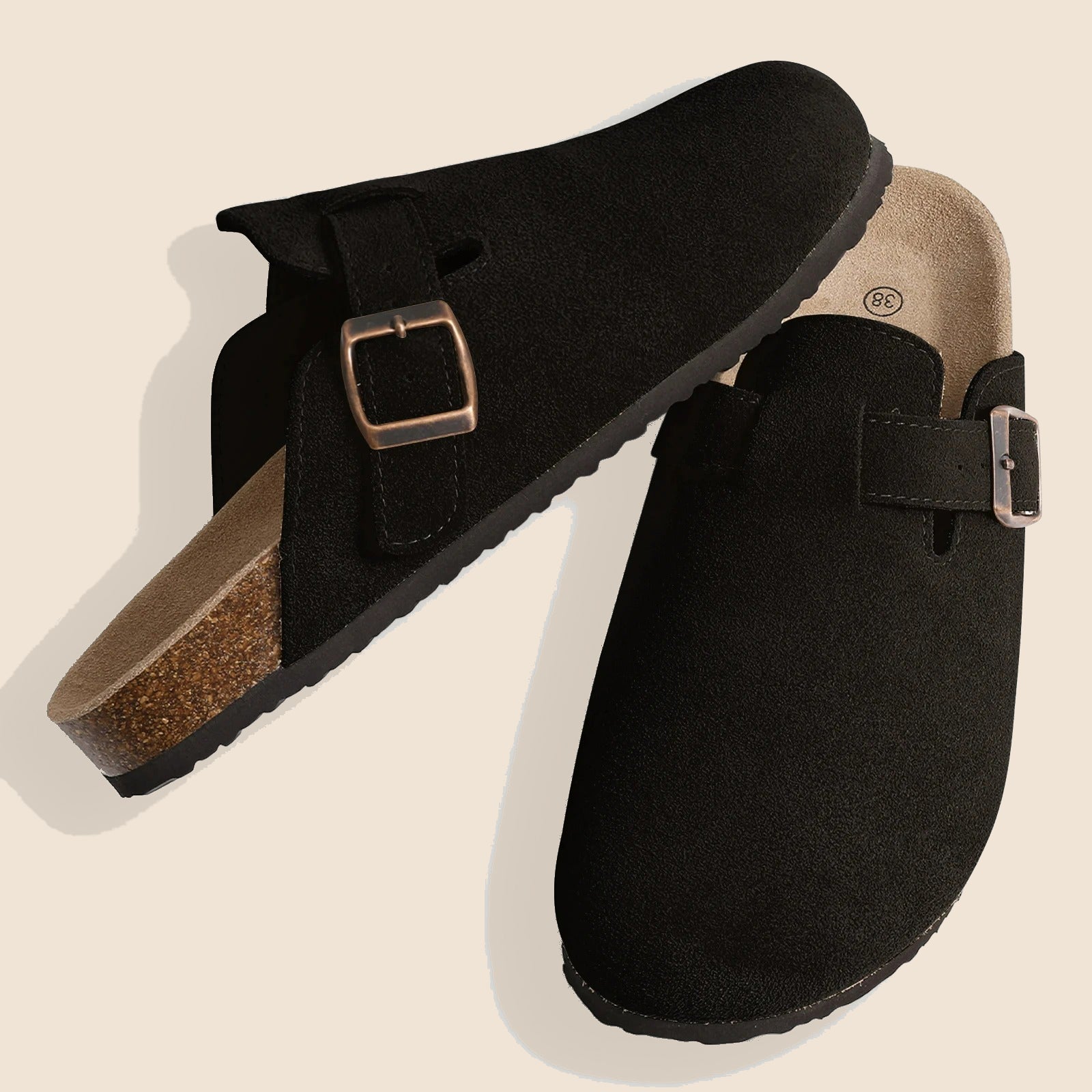 Sabots en cuir velours et semelle en liège