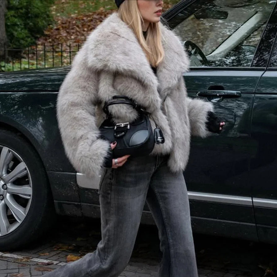 Veste en fausse fourrure moelleuse